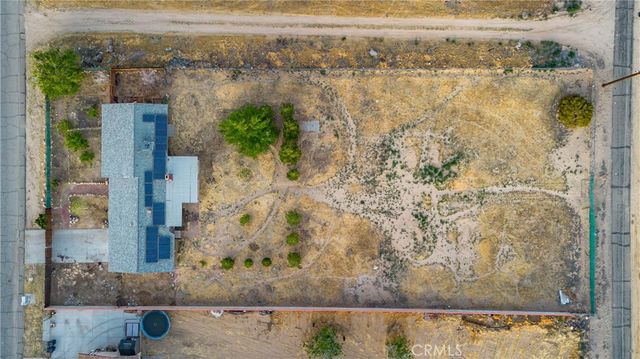 17316 Sweetaire Ave, Lancaster, CA 93535