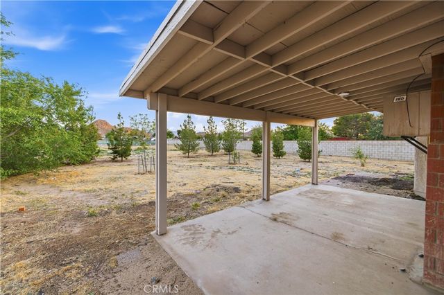 17316 Sweetaire Ave, Lancaster, CA 93535