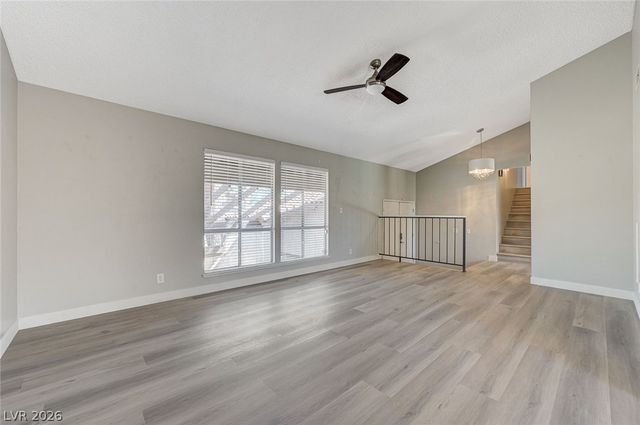 5872 Buhl Court, Las Vegas, NV 89103