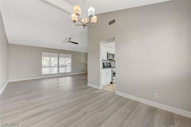 5872 Buhl Court, Las Vegas, NV 89103