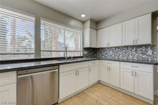 5872 Buhl Court, Las Vegas, NV 89103