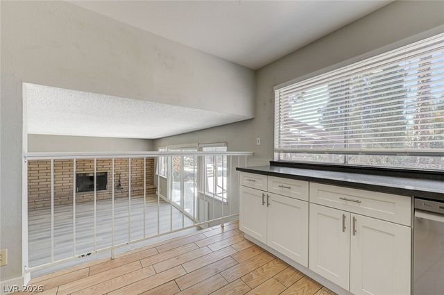 5872 Buhl Court, Las Vegas, NV 89103