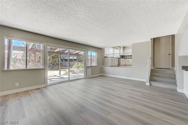 5872 Buhl Court, Las Vegas, NV 89103