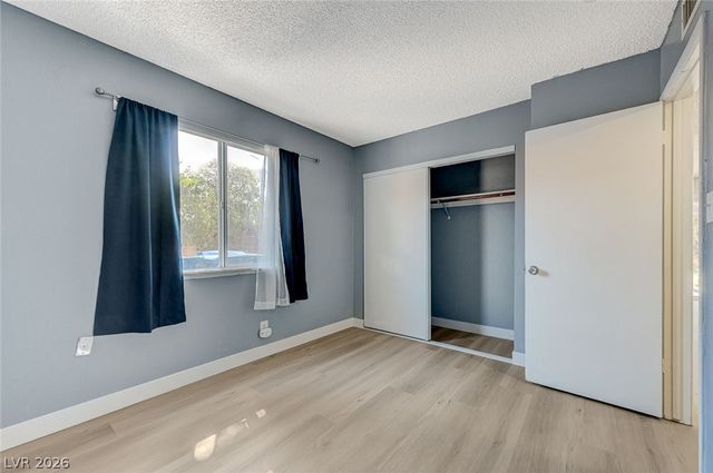5872 Buhl Court, Las Vegas, NV 89103