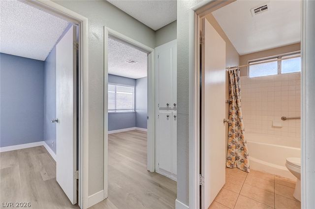 5872 Buhl Court, Las Vegas, NV 89103