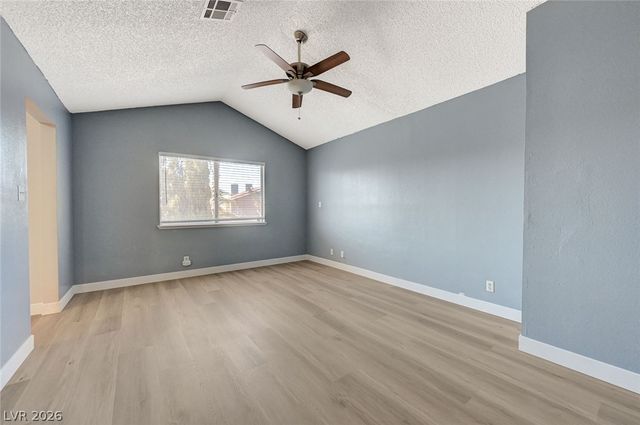 5872 Buhl Court, Las Vegas, NV 89103