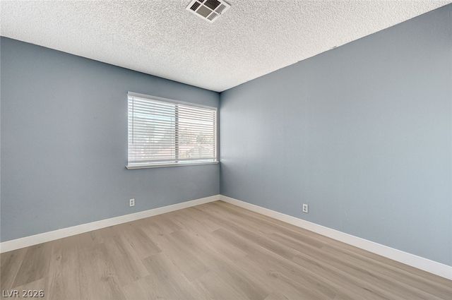 5872 Buhl Court, Las Vegas, NV 89103
