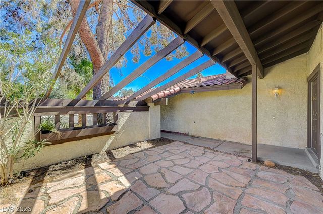 5872 Buhl Court, Las Vegas, NV 89103