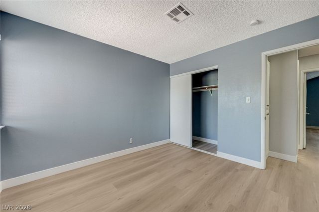 5872 Buhl Court, Las Vegas, NV 89103