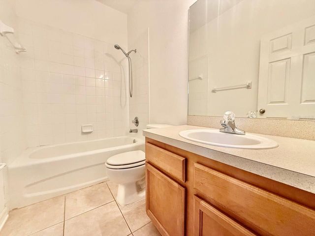 8173 STONE VIEW DRIVE, Tampa, FL 33647