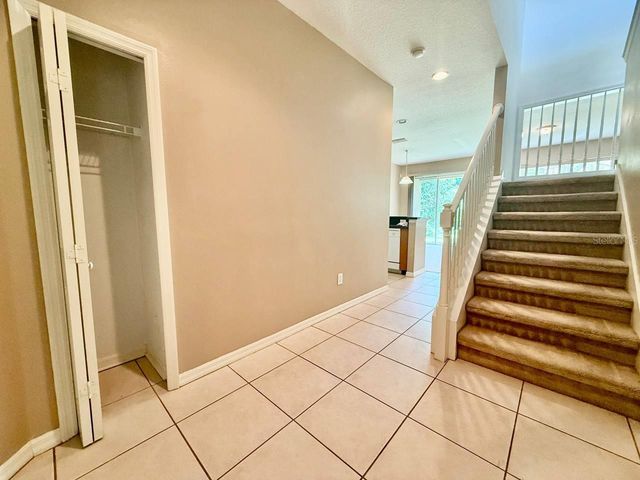 8173 STONE VIEW DRIVE, Tampa, FL 33647
