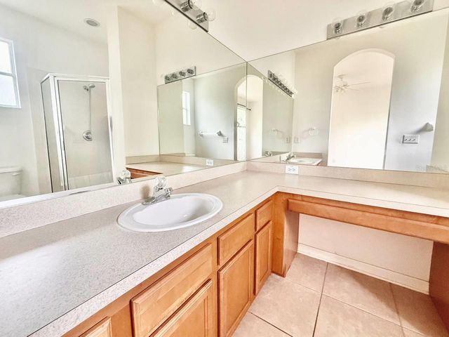 8173 STONE VIEW DRIVE, Tampa, FL 33647