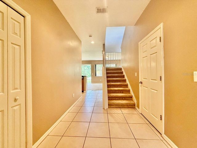8173 STONE VIEW DRIVE, Tampa, FL 33647