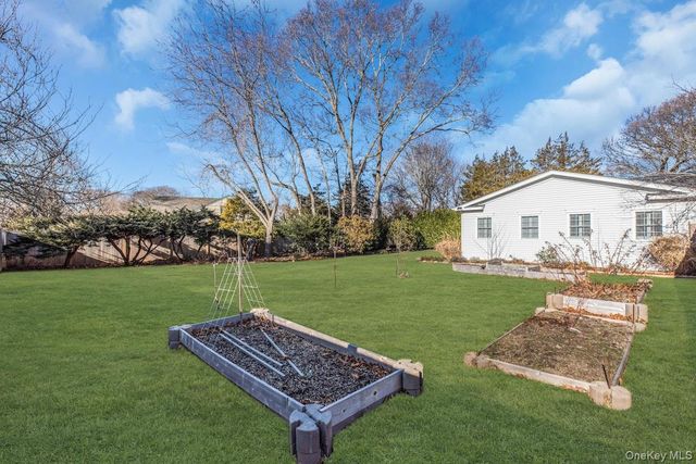 12 Jomar Road, Shoreham, NY 11786