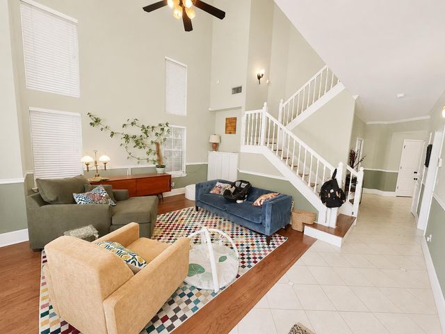 1047 E Monticello Circle, Fresno, CA 93720