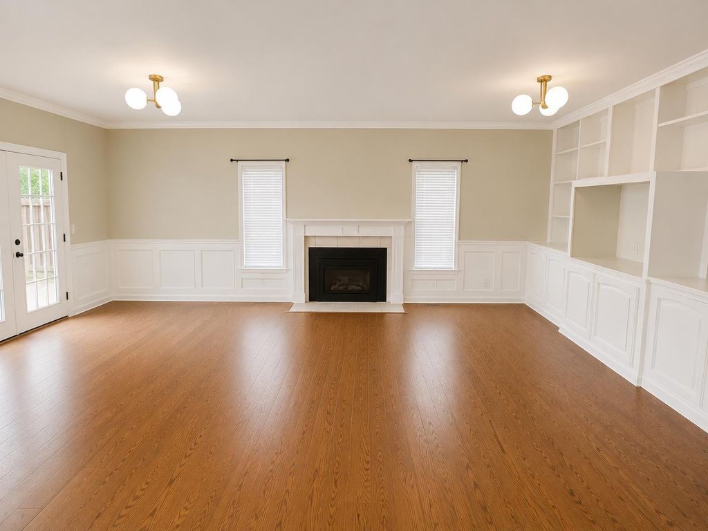 Image 7 of property listing at 1047 E Monticello Circle, Fresno, CA 93720