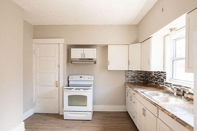 2141 Philadelphia Drive, Dayton, OH 45406