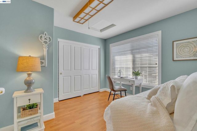 282 Del Valle Ct, Pleasanton, CA 94566