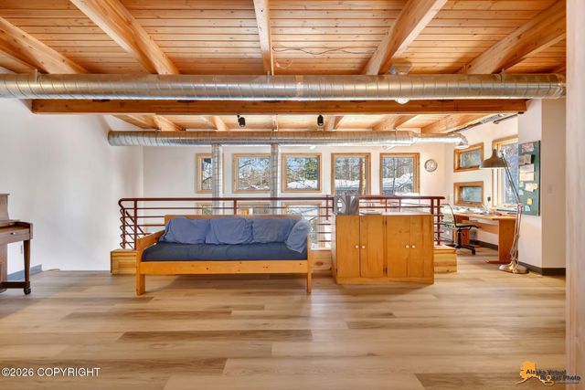 1319 Matterhorn Way, Anchorage, AK 99508