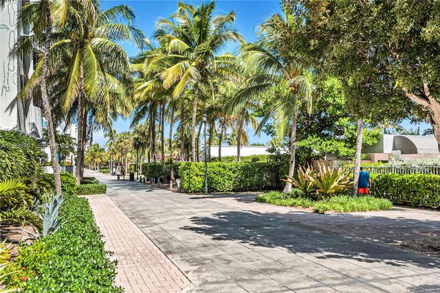 2401 Collins Ave 507, Miami Beach, FL 33140