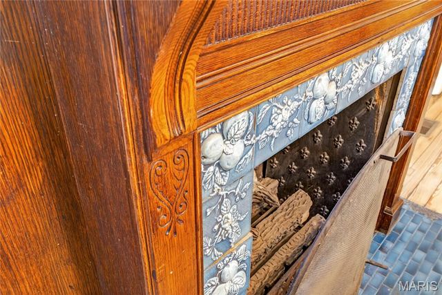 2327 S 12th Street, St Louis, MO 63104