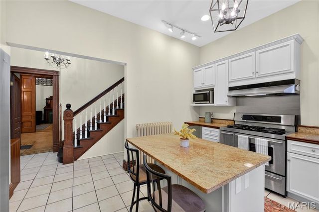 2327 S 12th Street, St Louis, MO 63104