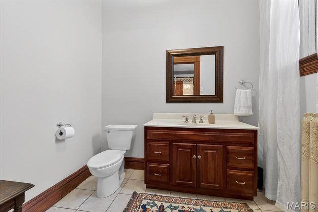 2327 S 12th Street, St Louis, MO 63104