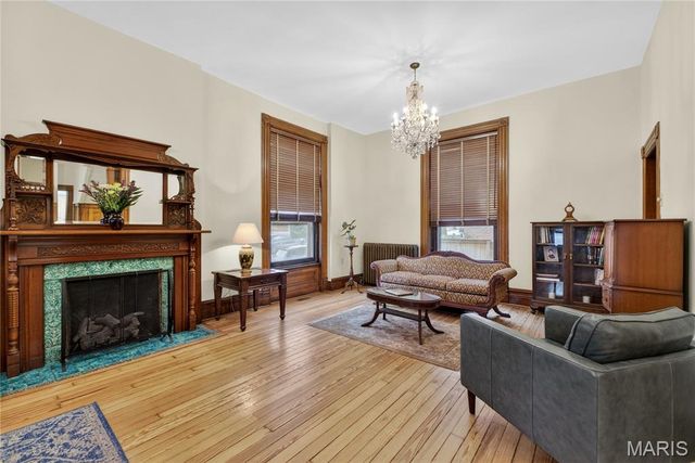 2327 S 12th Street, St Louis, MO 63104