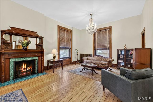 2327 S 12th Street, St Louis, MO 63104