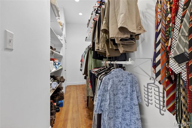 2327 S 12th Street, St Louis, MO 63104