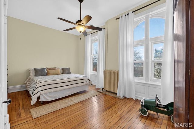 2327 S 12th Street, St Louis, MO 63104