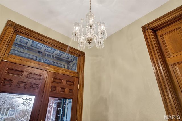 2327 S 12th Street, St Louis, MO 63104