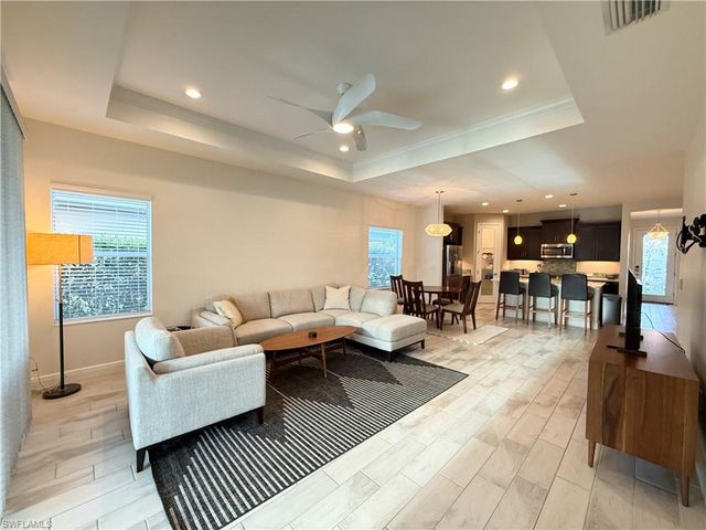 19810 Coconut Harbor CIR, Fort Myers, FL 33908