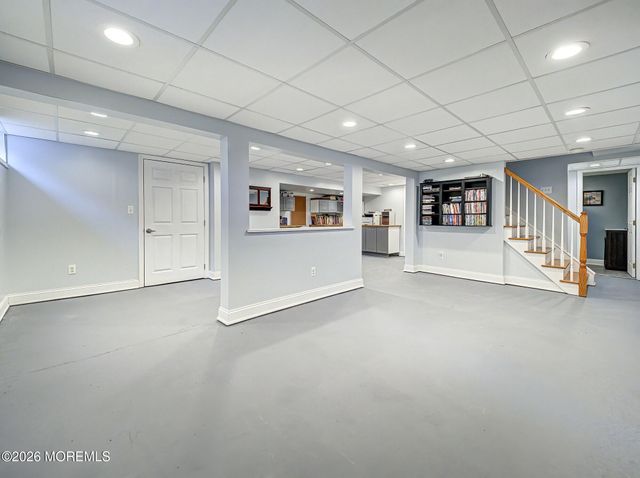 13 Morningside Drive, Toms River, NJ 08755