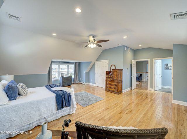 13 Morningside Drive, Toms River, NJ 08755