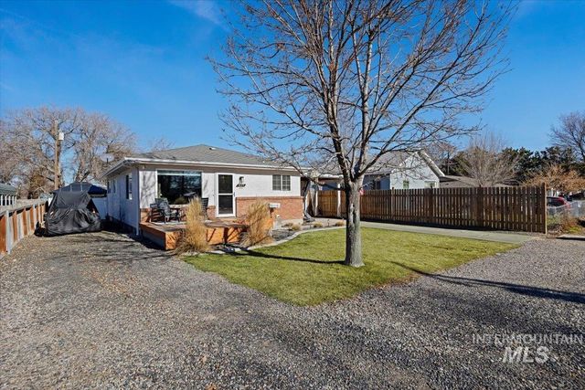 1625 4th Avenue East, Twin Falls, ID 83301