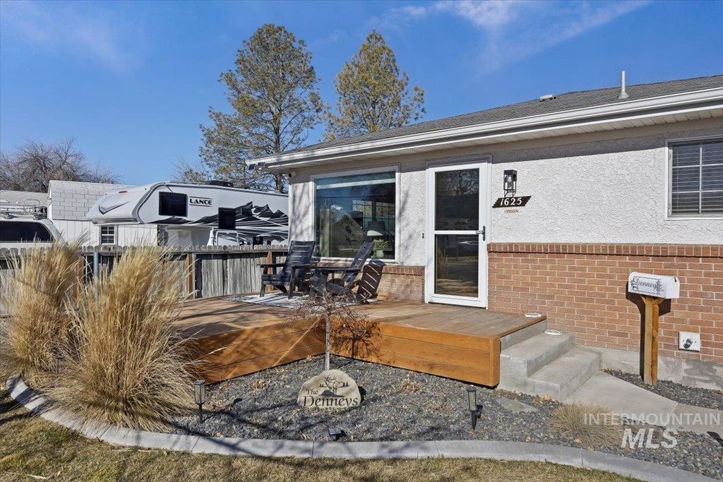 1625 4th Avenue East, Twin Falls, ID 83301