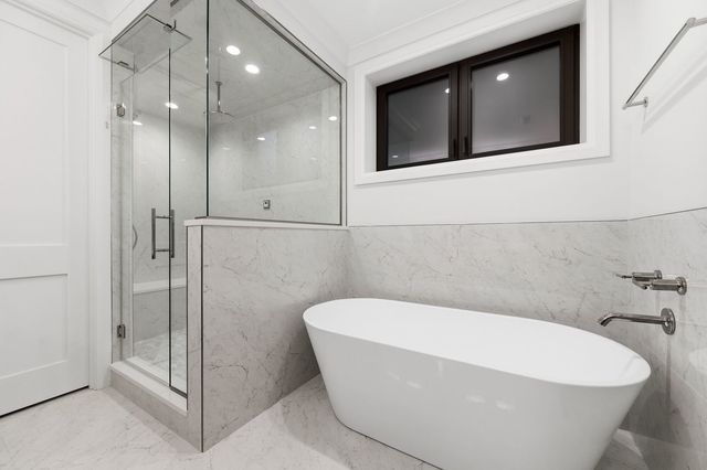 1849 N Mohawk Street 1, Chicago, IL 60614