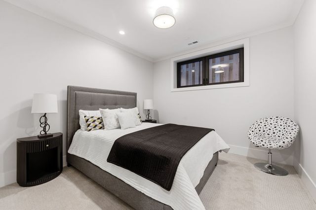 1849 N Mohawk Street 1, Chicago, IL 60614