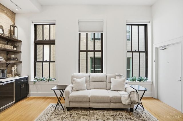 417 Vine Street, Cincinnati, OH 45202