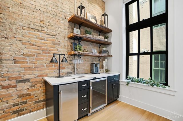 417 Vine Street, Cincinnati, OH 45202