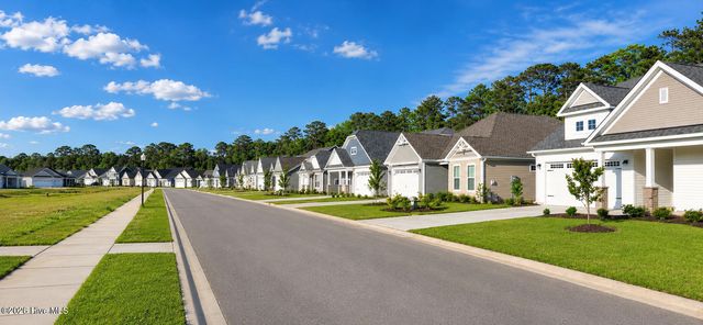 1184 Halter Place NW, Calabash, NC 28467