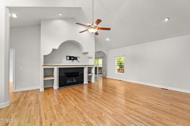 3315 Island Road, Blountville, TN 37617