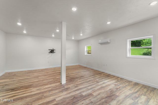3315 Island Road, Blountville, TN 37617
