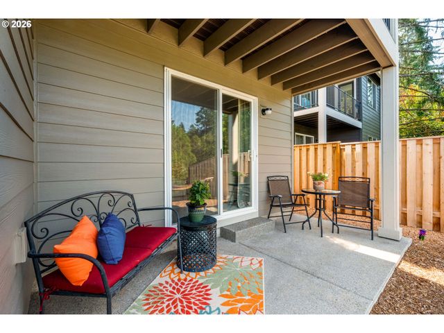 19072 Sw NORTHRIDGE Ct, Beaverton, OR 97007