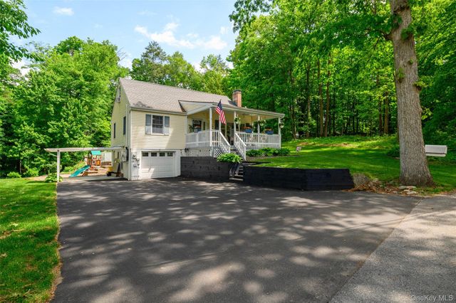 23 Cobey Terrace, Poughkeepsie, NY 12601