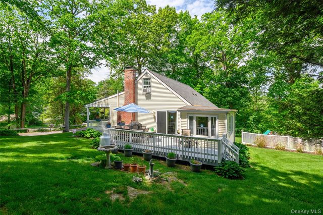 23 Cobey Terrace, Poughkeepsie, NY 12601