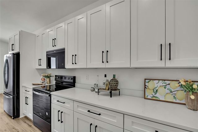 13126 MEADOW SWALLOW AVENUE, Brooksville, FL 34613