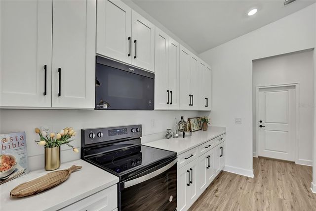 13126 MEADOW SWALLOW AVENUE, Brooksville, FL 34613