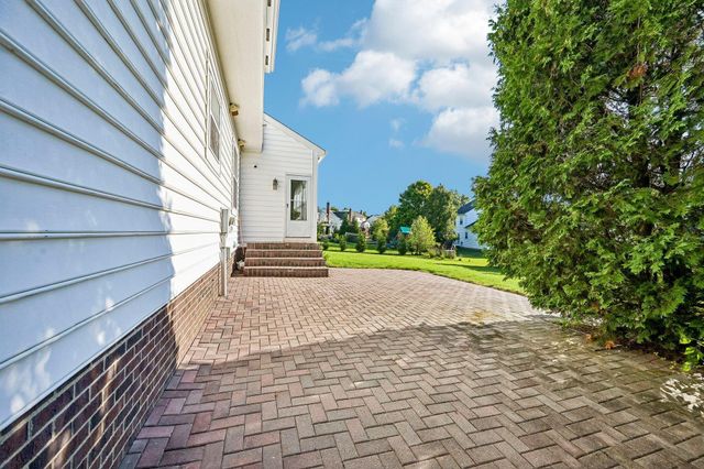 4952 Alston Grove Drive, Westerville, OH 43082